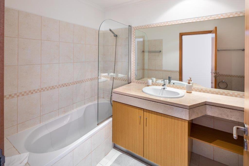 Appartement Vista Das Ondas Olhos de Agua  Exteriör bild